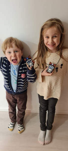Datei:Badge happy customers.jpg